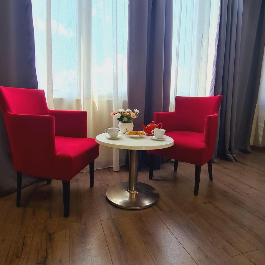 Hotel Driti New Bazaar Тирана Екстер'єр фото