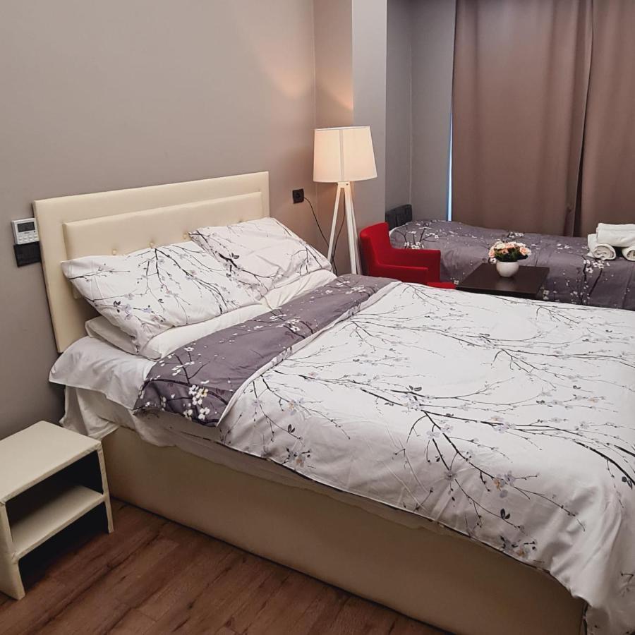 Hotel Driti New Bazaar Тирана Екстер'єр фото
