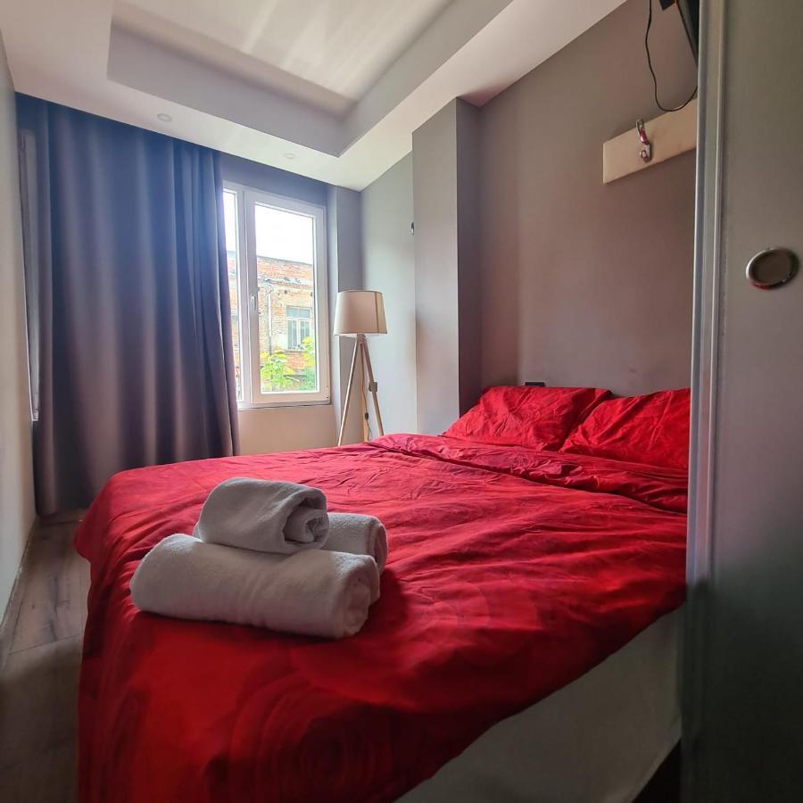 Hotel Driti New Bazaar Тирана Екстер'єр фото